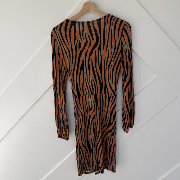 Diane von Furstenberg Long Sleeve Viscose Wrap Dress Orange Blue Zebra Size S - Picture 6 of 6